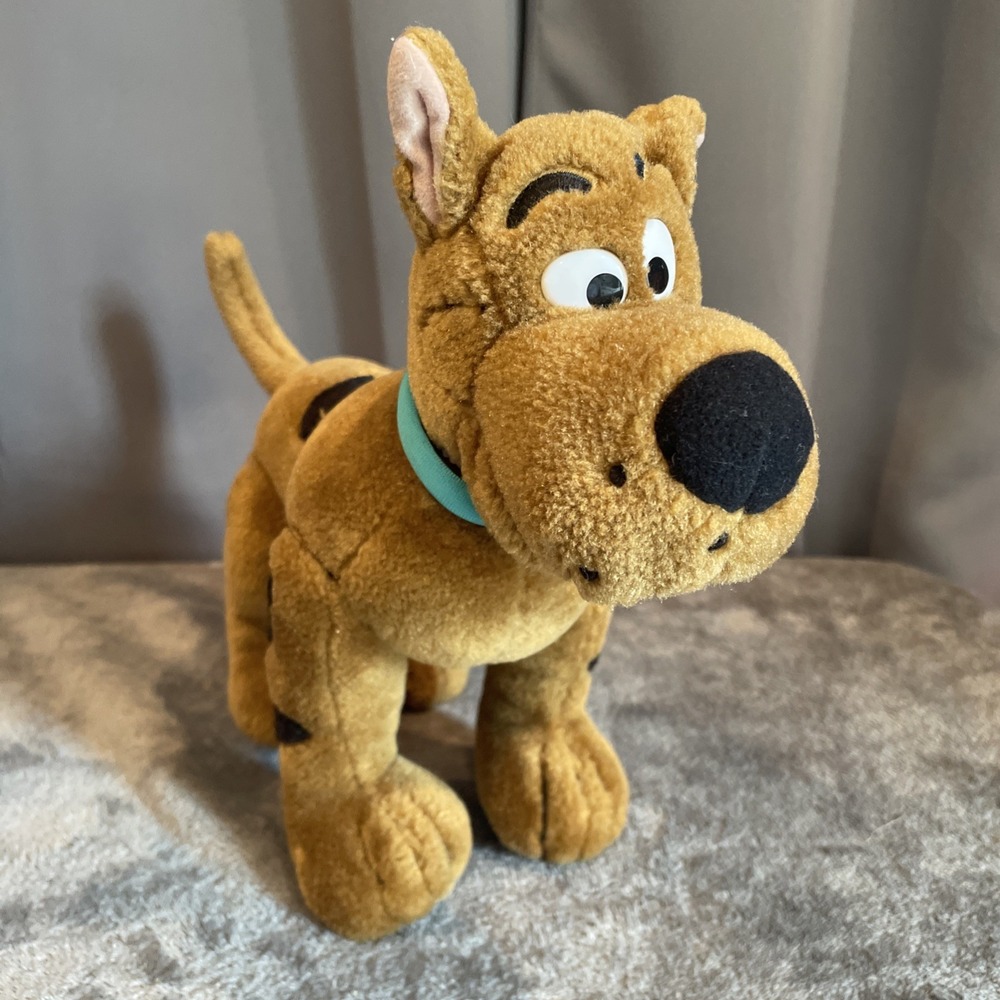 Scooby Doo 9" Plush - 42640 - Gund, INC - Hanna Barbera -Articulated/ Posable